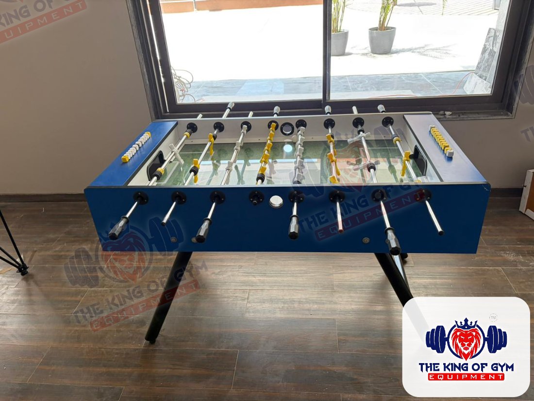 Foosball soccer table